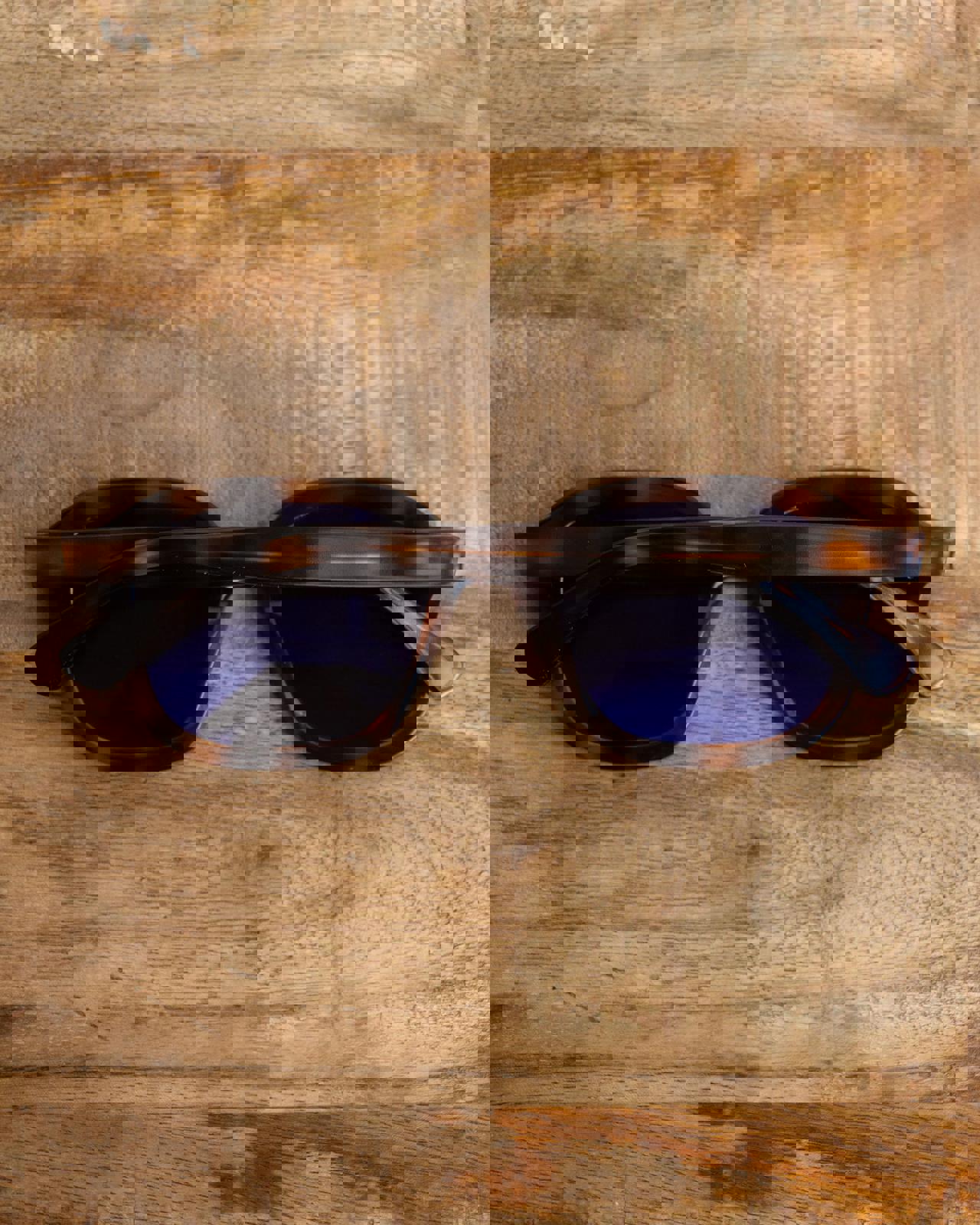 Illesteva Bogota Sunglasses Tortoise