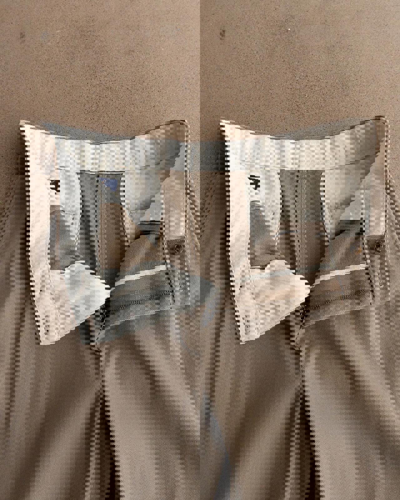 Brooks Brothers 346 Pants Pleated & Cuffed Men's Size 34x28 Khaki Tan
