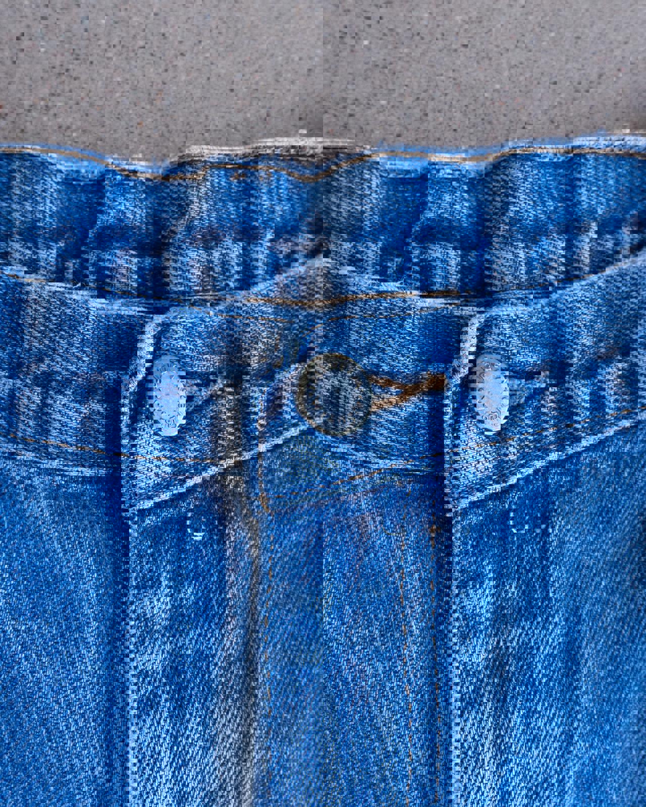 Vintage Wrangler Jeans Y2K Faded Distressed Baggy Men's Size 37x29