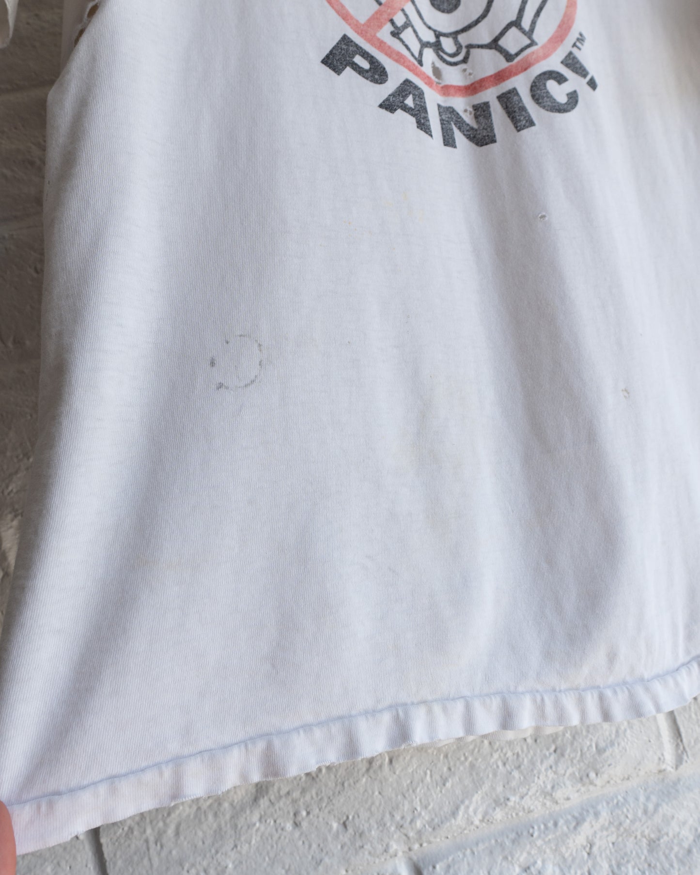 Vintage 90s Don't Panic T Shirt Distressed Threadbare Single Stitch Men's Size XL Made in USA&nbsp;